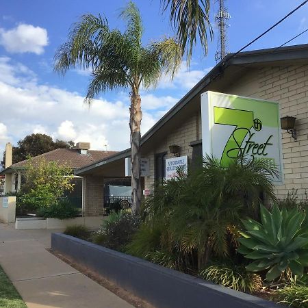 7Th Street Motel Mildura Buitenkant foto