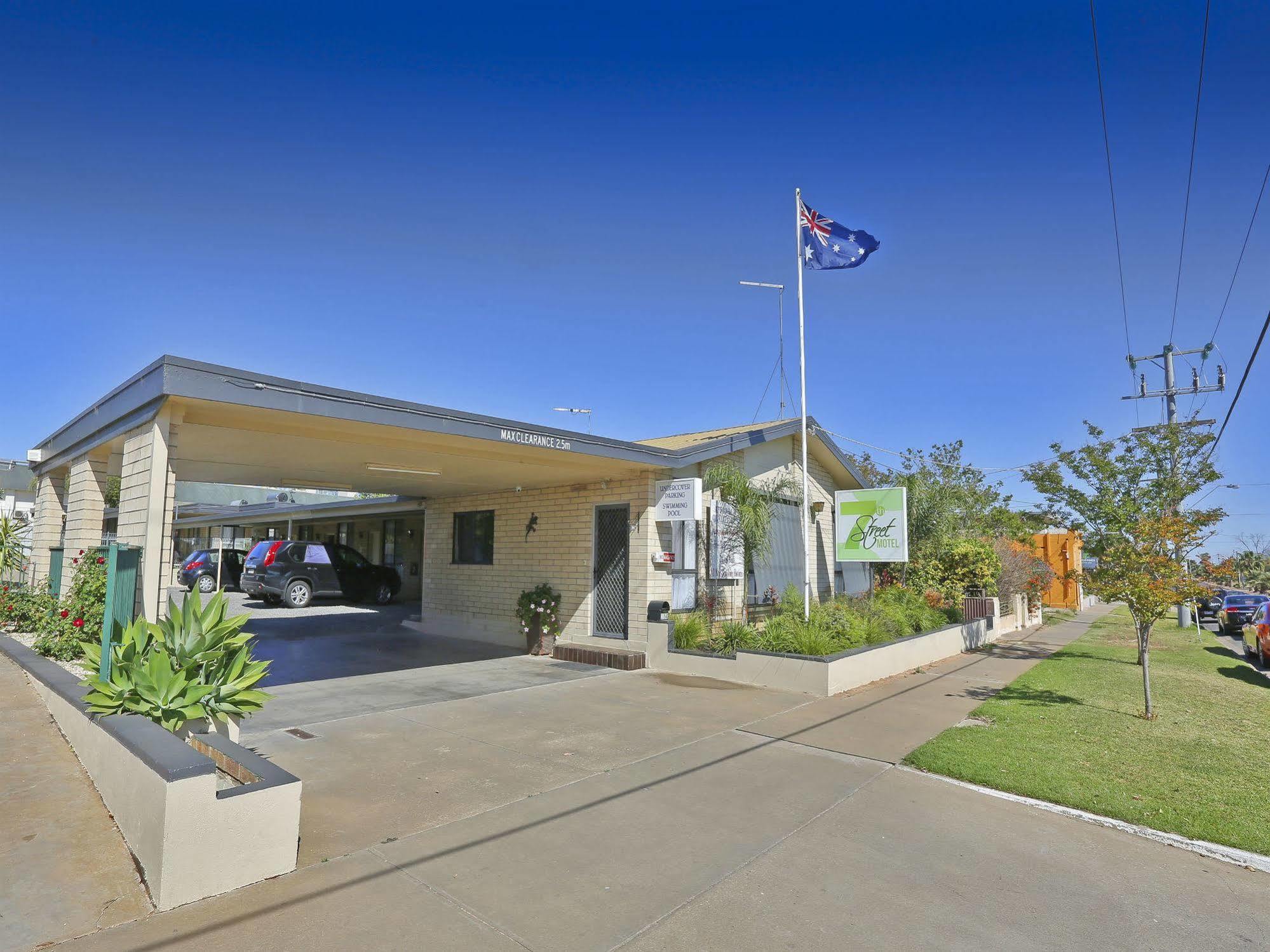 7Th Street Motel Mildura Buitenkant foto